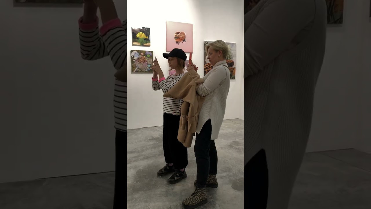 Selfie Culture. Современная художница Диана Рогаткина