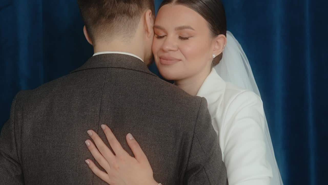 Свадебное видео. Коммерческий и свадебный видеограф в Тюмени Марина Сысоева