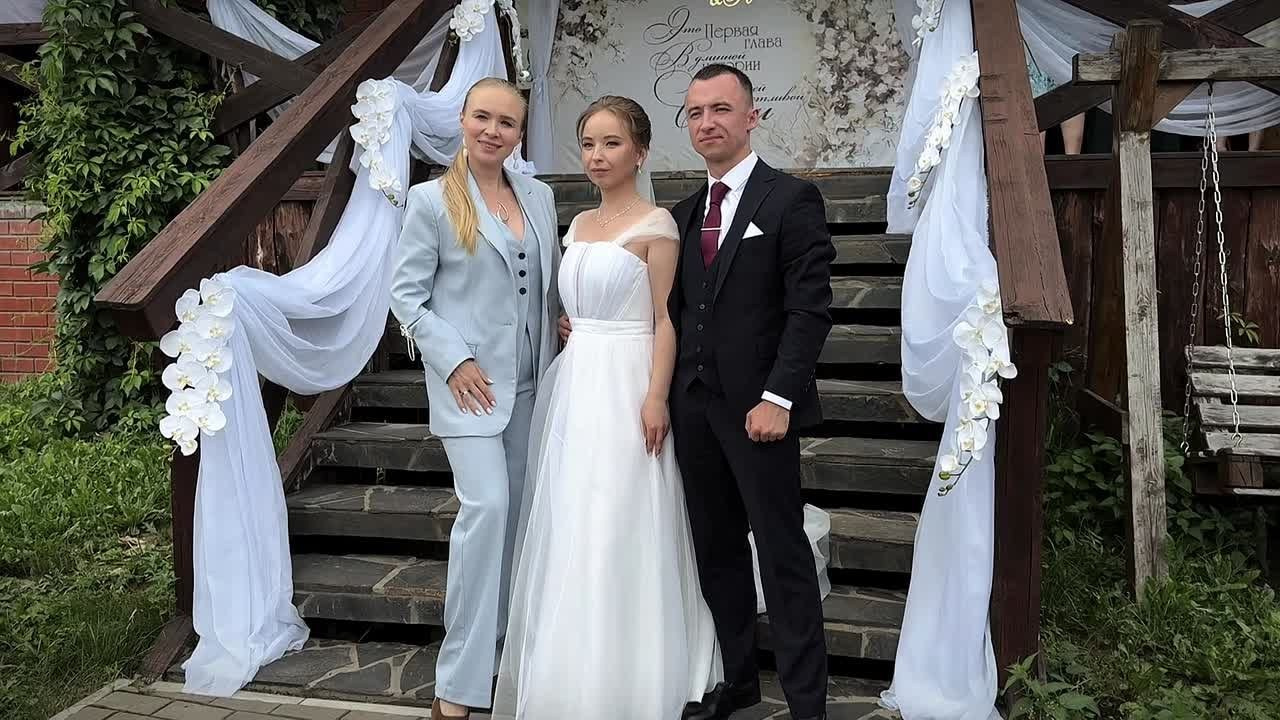 Ведущая на свадьбу Мария Снегур. Ведущий, Тамада, DJ, фото в Перми. Хорошее настроение