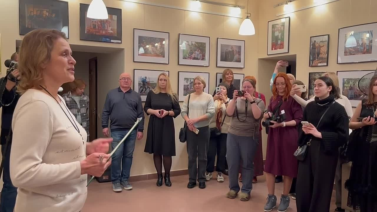 Выставка «Семейный альбом». Фотообъединение Самарского областного отделения Союза журналистов России