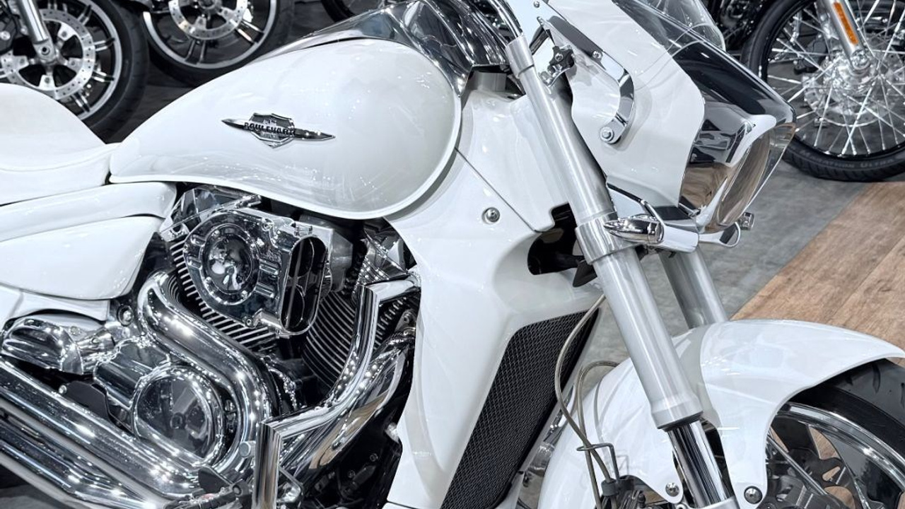 2007 SUZUКI М109R Whitе Hunter. Hello Davidson, Москва. Только хорошие мотоциклы…