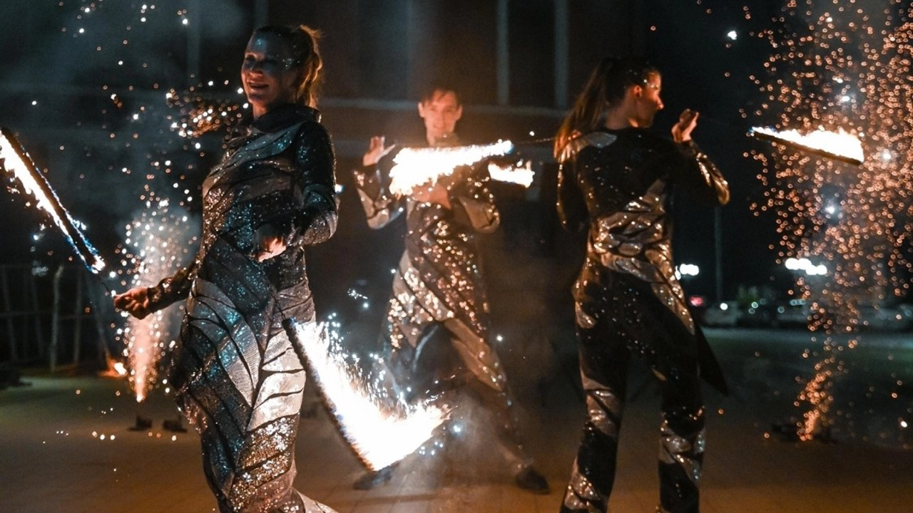 Шоу «Драйв огня» 3 артиста 25 000 руб. Огненно-пиротехническое шоу, салюты, пиротехника на ваш праздник!