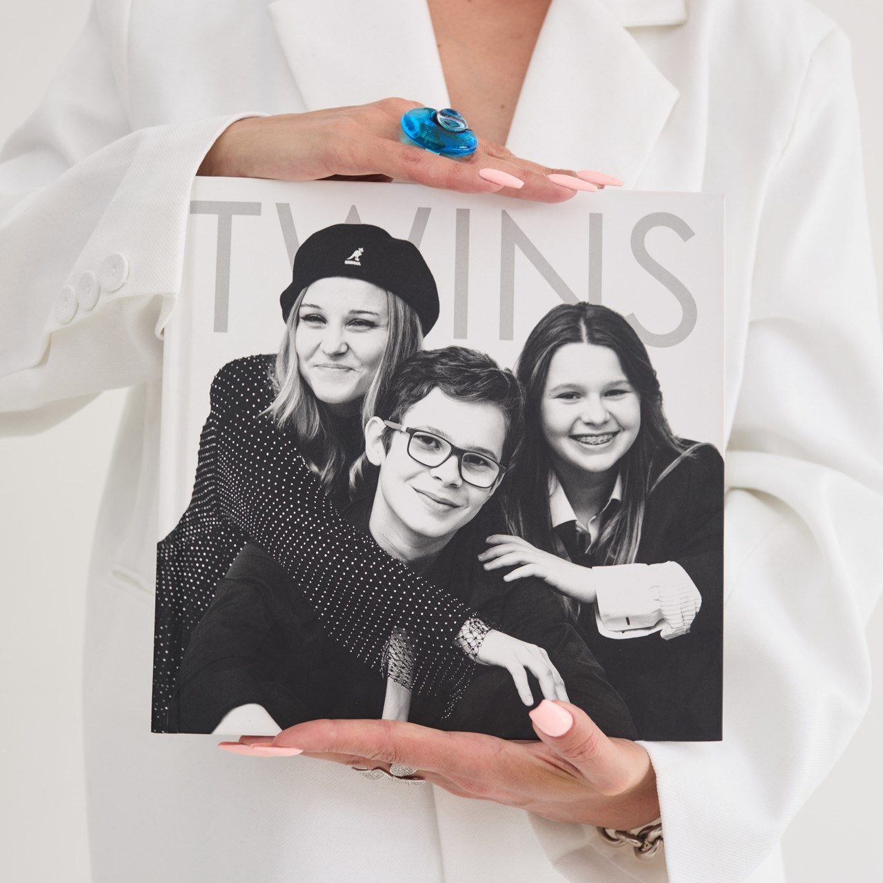 Печать выпускного альбома в Нальчике: что входит в работу и сколько стоит. Фотограф в Кабардино-Балкарской республике, Нальчик, Инна Абакарова