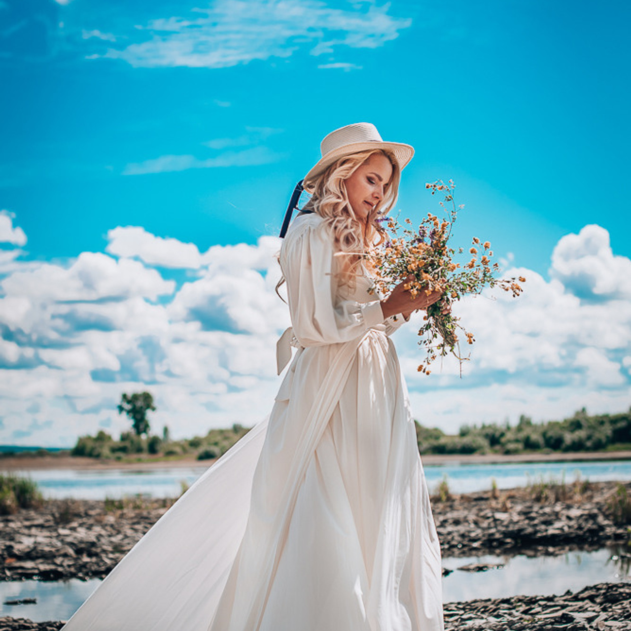 Съёмки на природе: доступны разные пакеты услуг и аренда платья. Фотограф Ирина Беляева в Томске