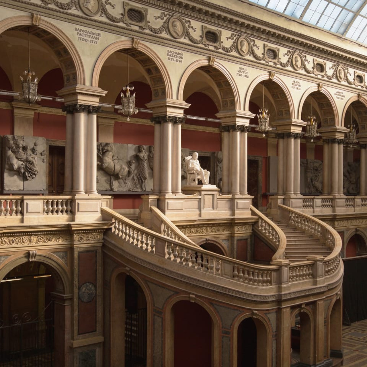 Летний weekend в Санкт-Петербурге 2024. Семейный фотограф, фотосессия беременности в Новосибирске Кристина Киб