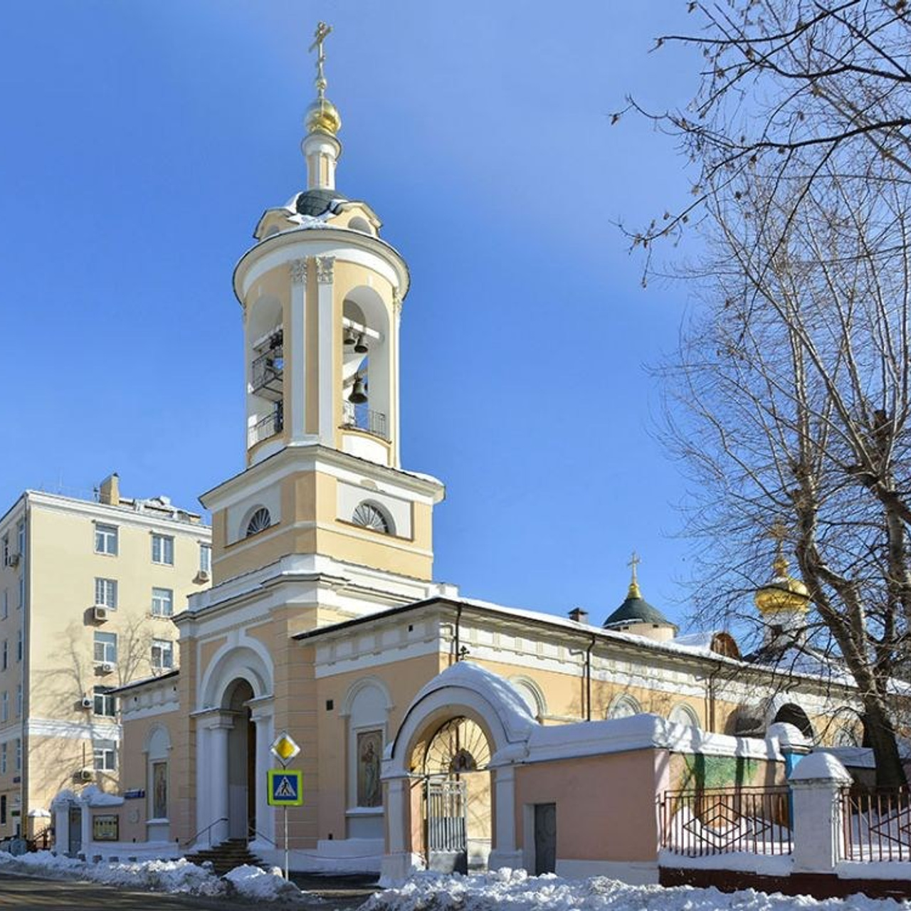 Церковь преподобного Сергия Радонежского д. Алмазово Москва Московская область. Видеограф на крещение и венчание в Москве и МО | Ирина Юдина
