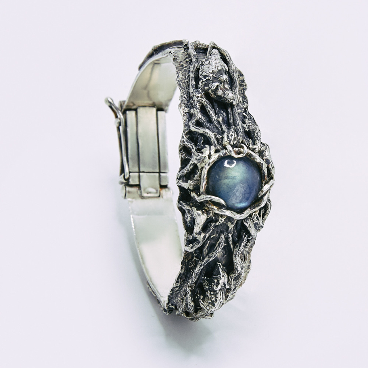 Съемка каталога ювелирных изделий Мир Камня. Рекламный фотограф Санкт-Петербург Катерина Мишкель