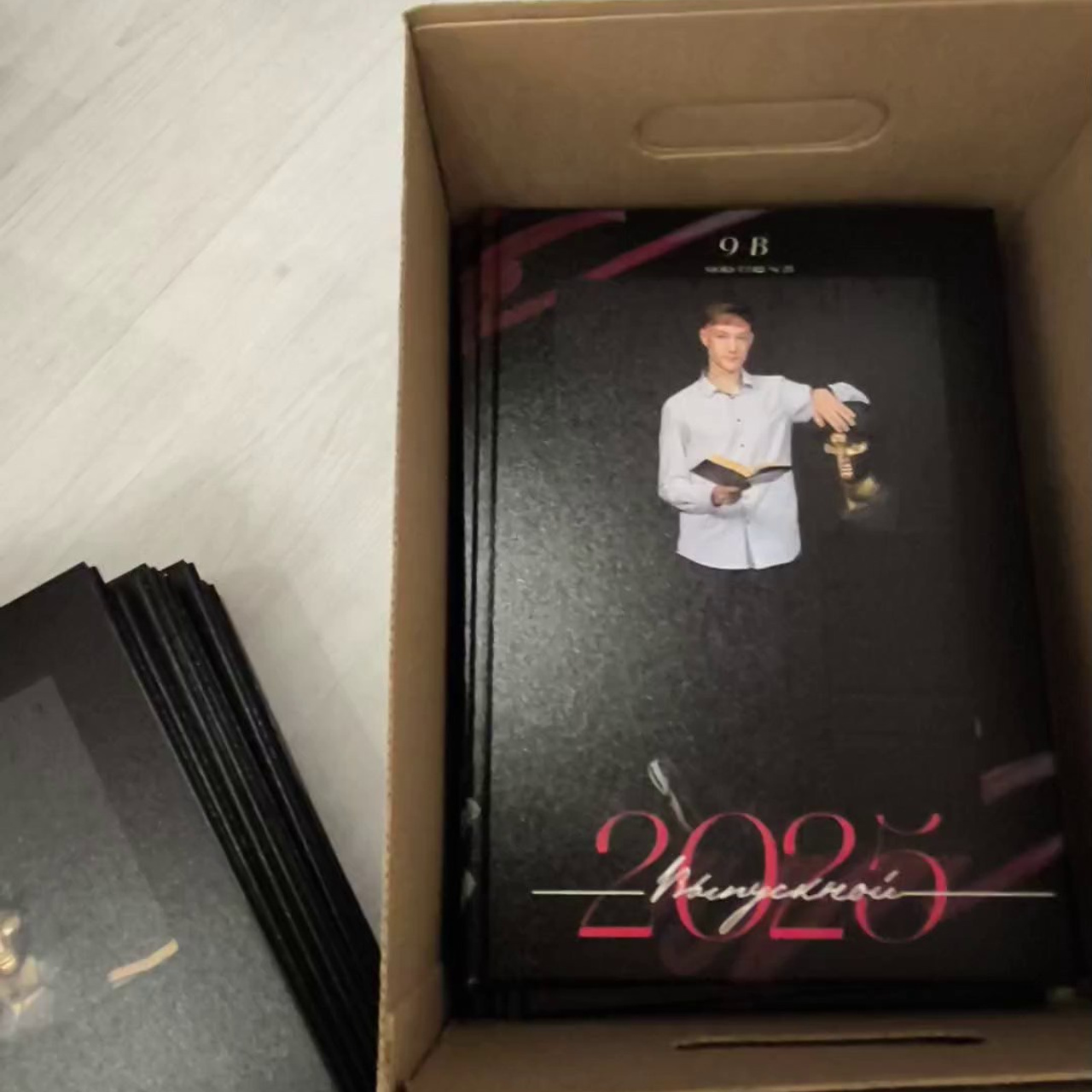 Выпускные альбомы Таганрог. Фотограф Выпускные альбомы Таганрог Сергей Коробченко