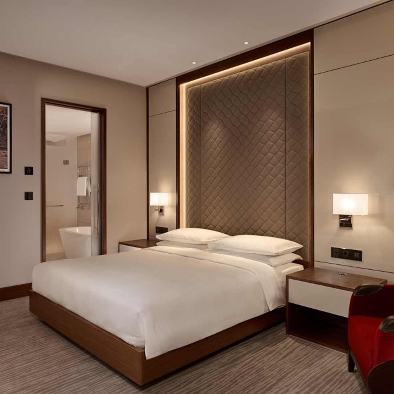 Про синий костюм жениху. Свадебный фотограф Москва Павел Фетисов