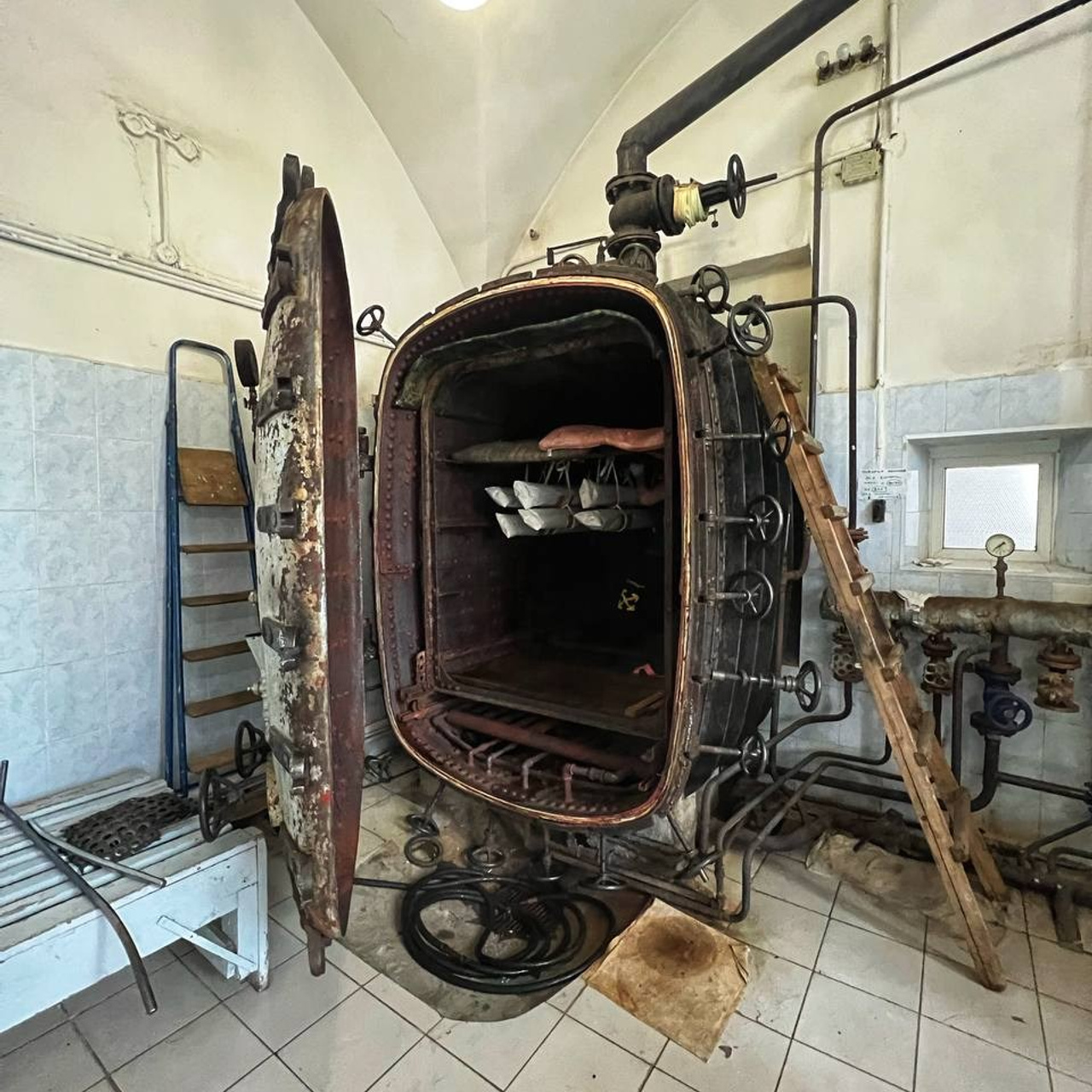 Декорации для спектакля «Алые паруса» | Театр БТК. История занавеса. Превращаем идею в технологию