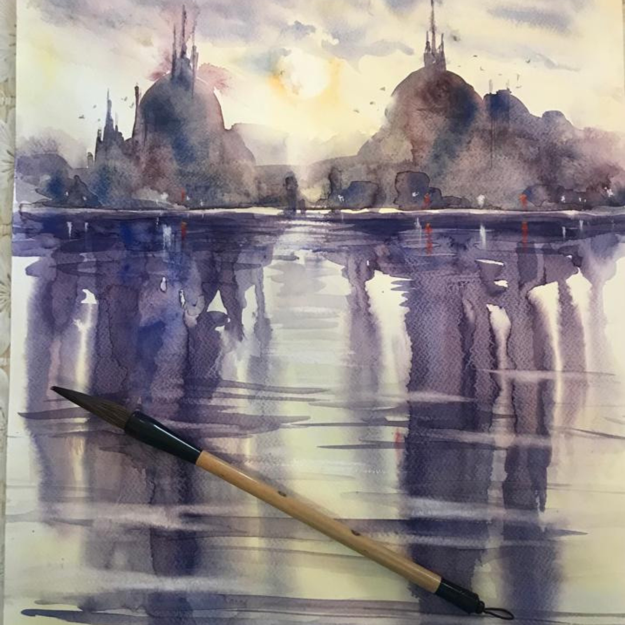 Фиолетовые тени отбросил город, картина Ирэн Постольной, акварель, 50х38 см, бумага Fabriano