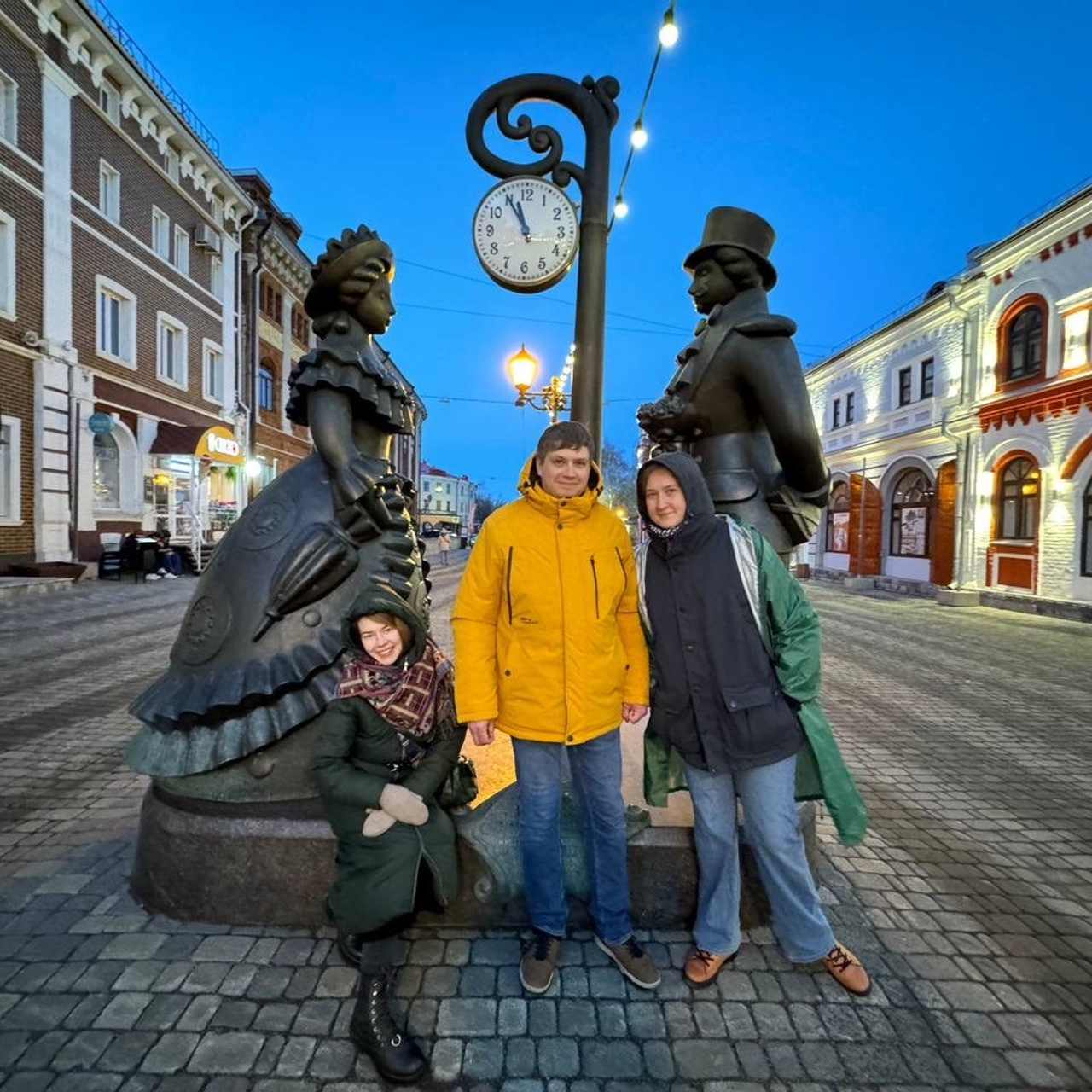 Идем на восток. Портретный фотограф Москва, репортаж и естественная постановка