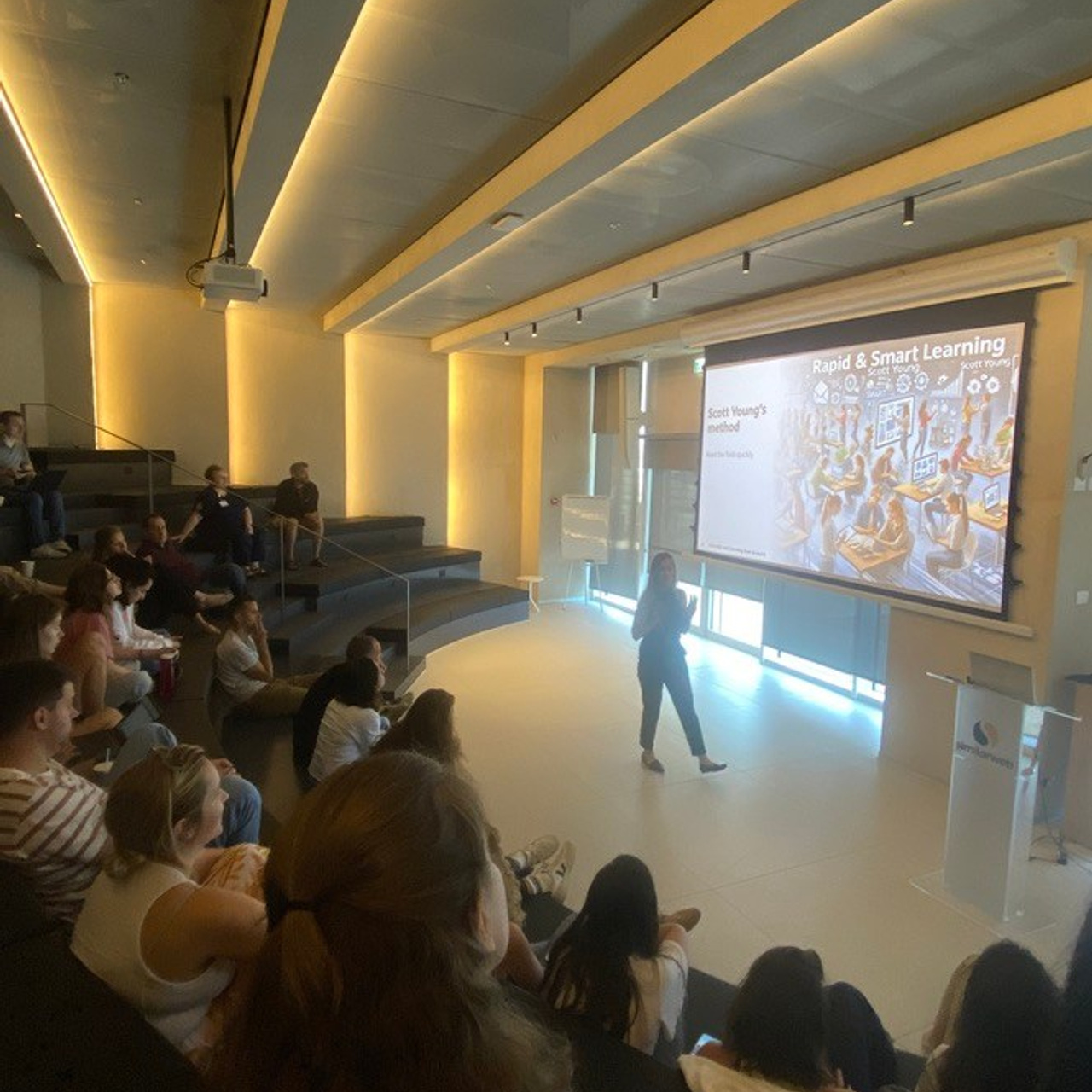 Филипп Хирковский — стратег по маркетингу