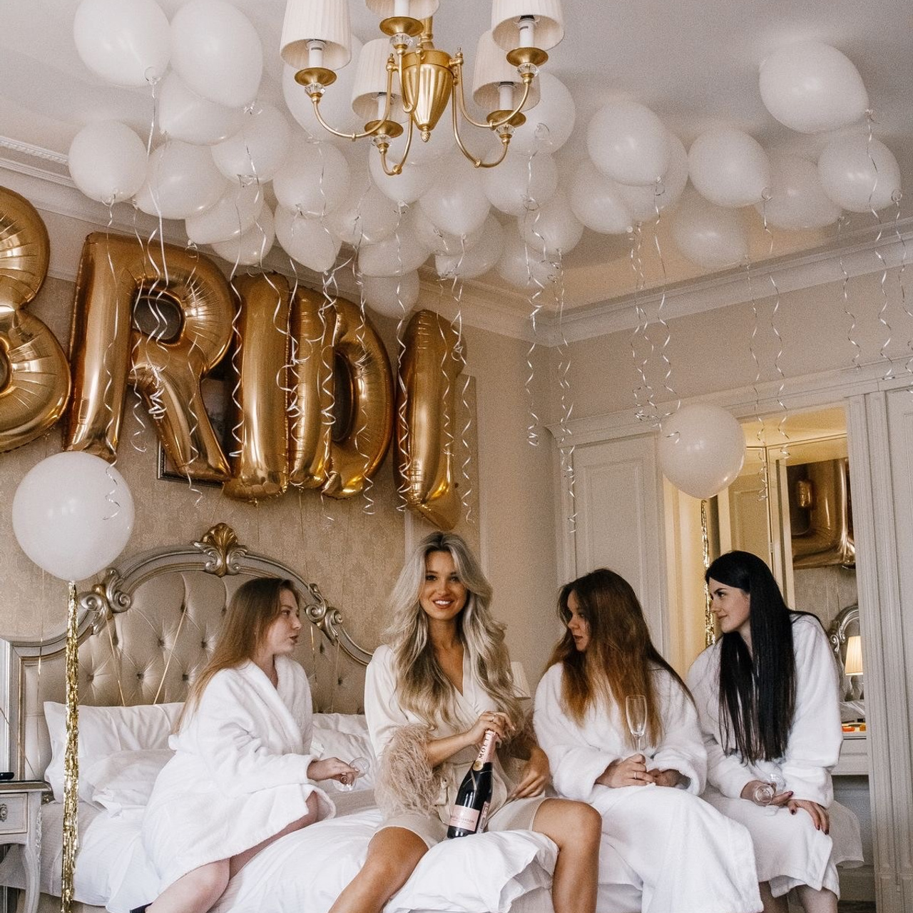 — Девичники