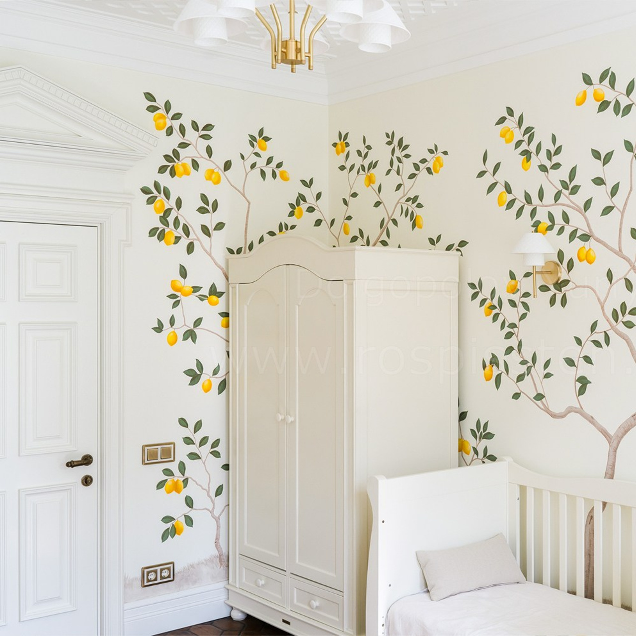 Роспись на стене с лимонами