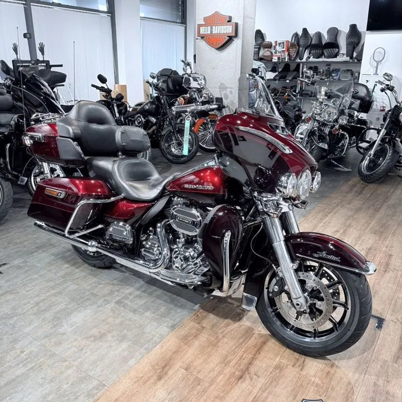 2015 Electrа Glidе Ultra Limited 103 АBS Mystеriоus Red Саyenne