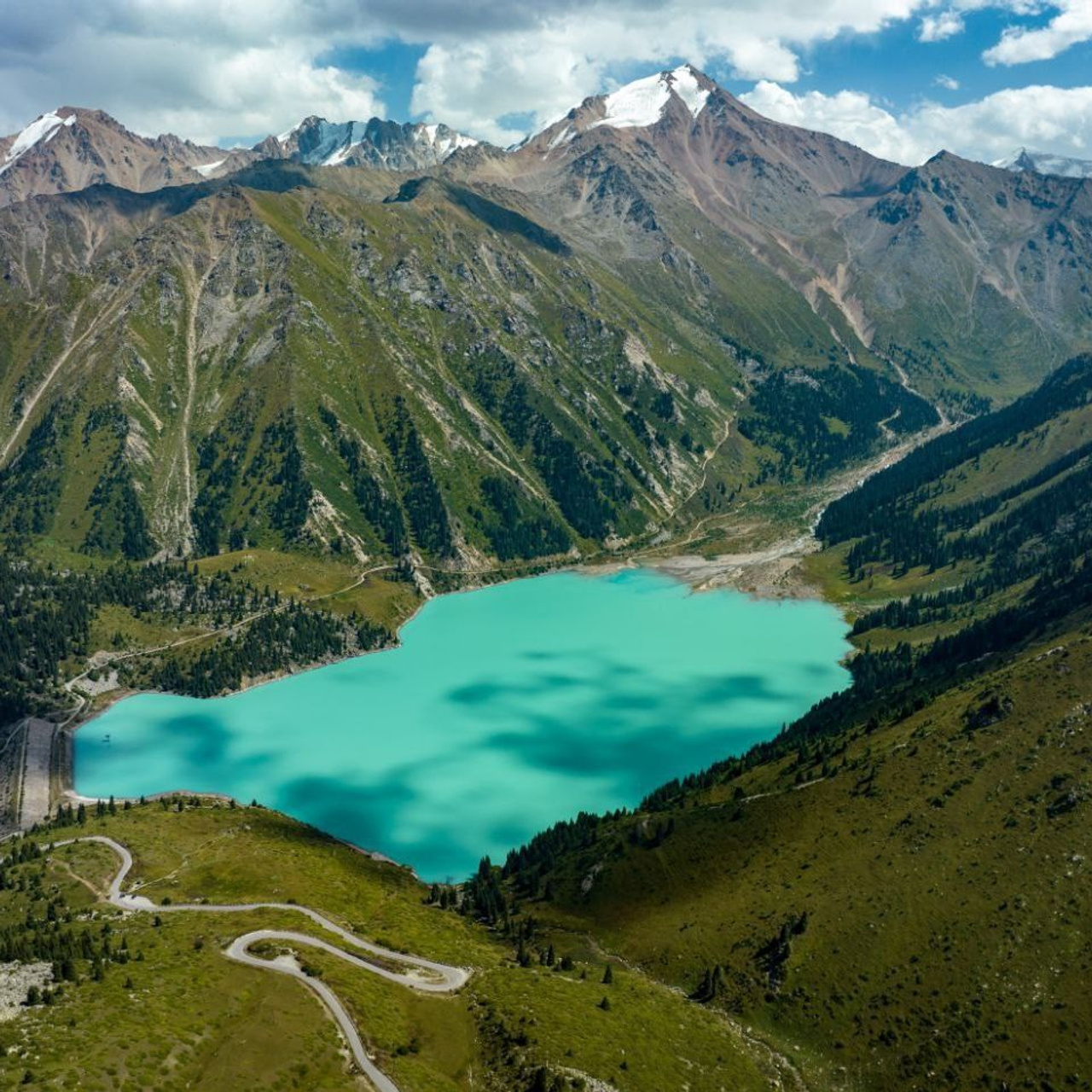 Экскурсия и тур на Большое Алматинское Озеро (БАО) из Алматы