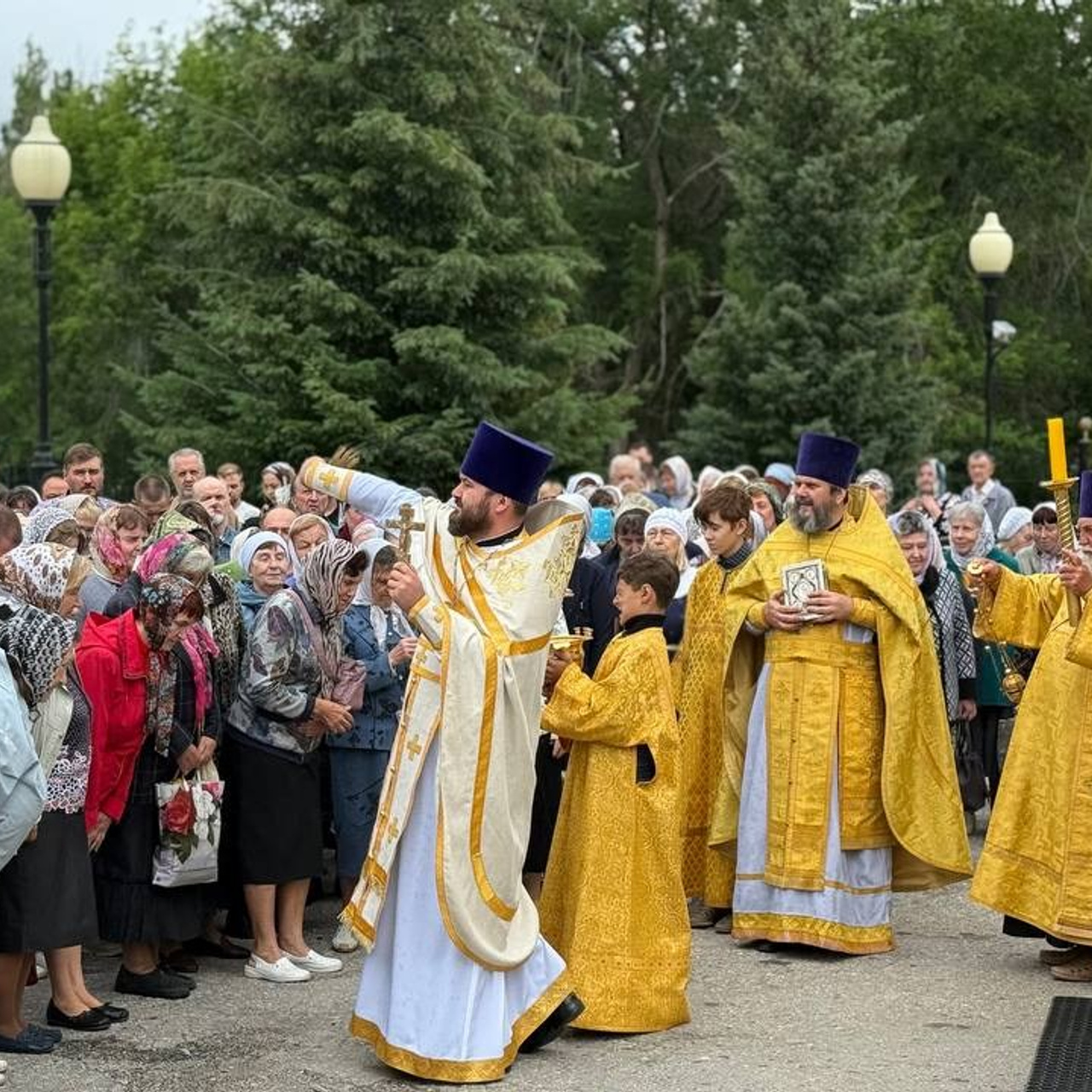 Престольный праздник во Всехсвятском храме. Саратовское Юго-Западное благочиние