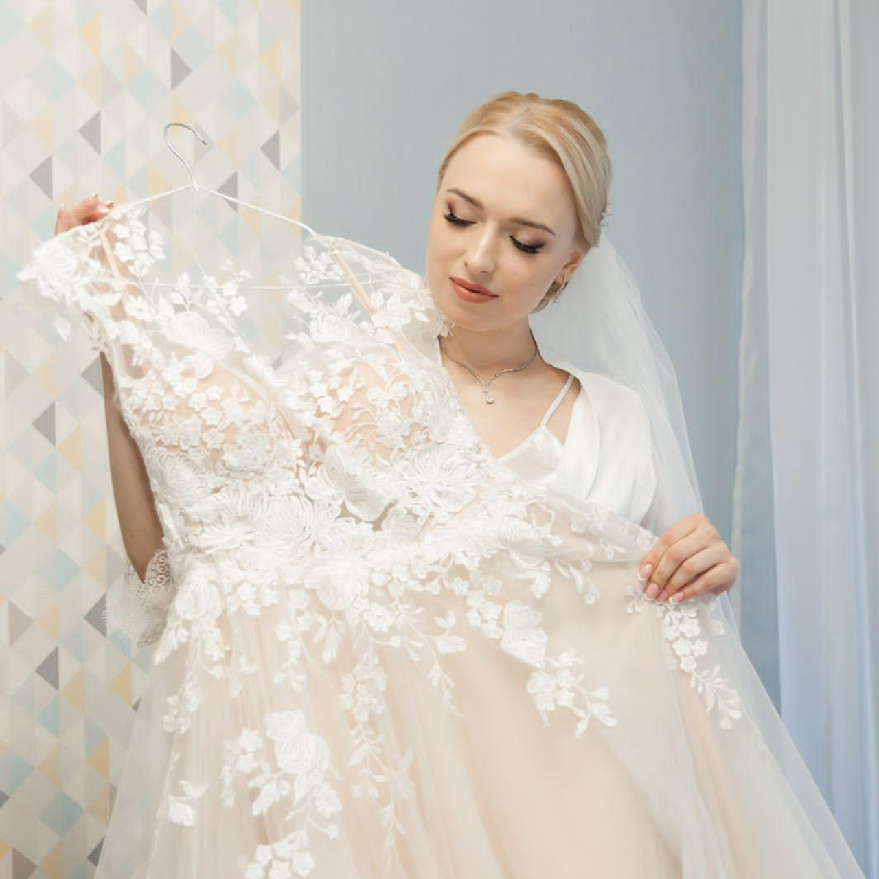 Портфолио Екатерина Бессоновой —ведущий стилист. Салон свадебных стилистов