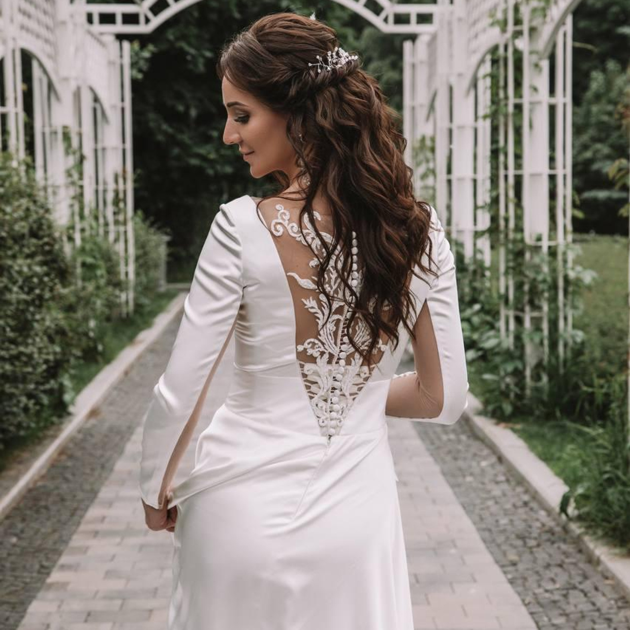 Портфолио Елены Геор. Салон свадебных стилистов