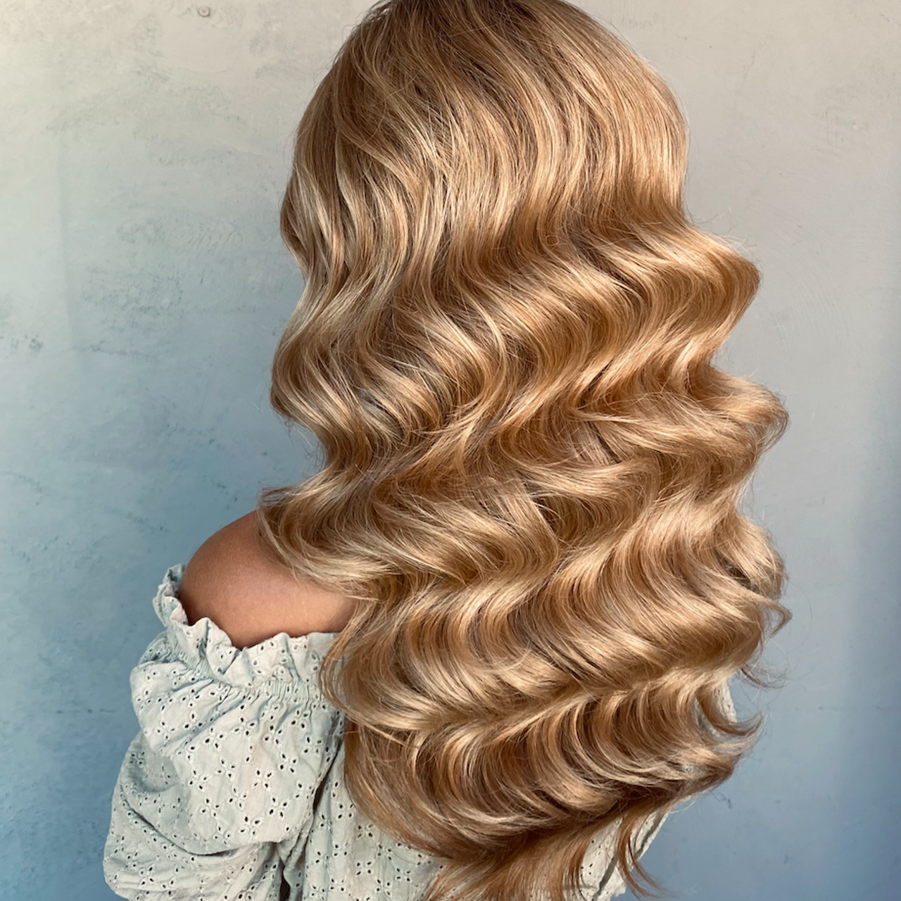 Портфолио Елены Геор. Салон свадебных стилистов