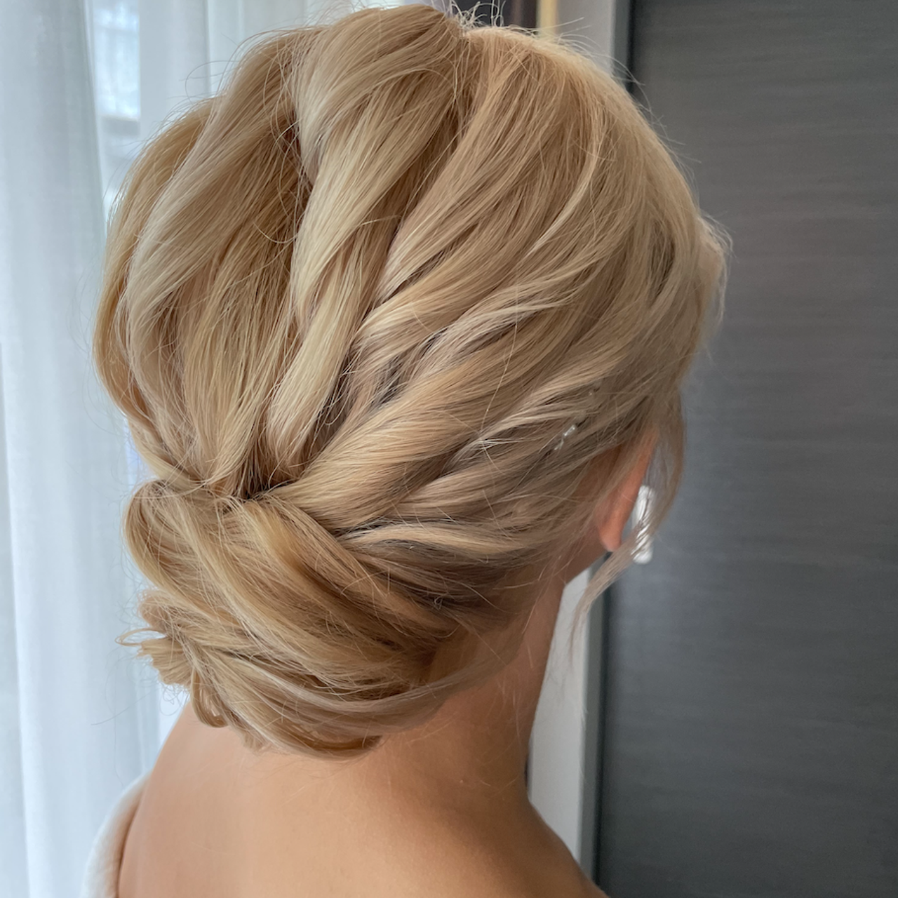 Портфолио Екатерина Бессоновой —ведущий стилист. Салон свадебных стилистов