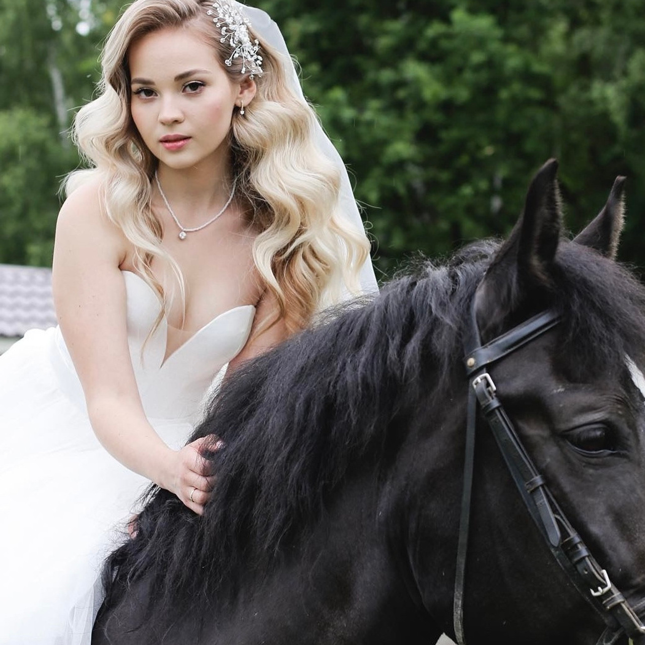 Портфолио Елены Геор. Салон свадебных стилистов