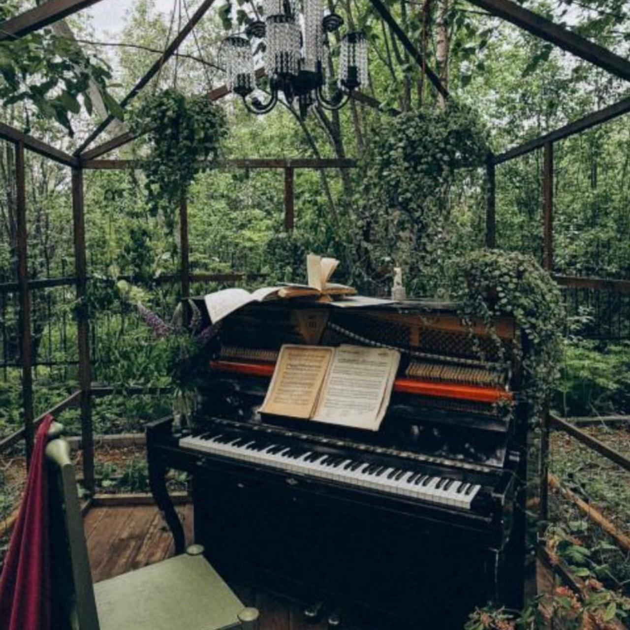 Локации для уличной съёмки. Свадебный фотограф Пермь