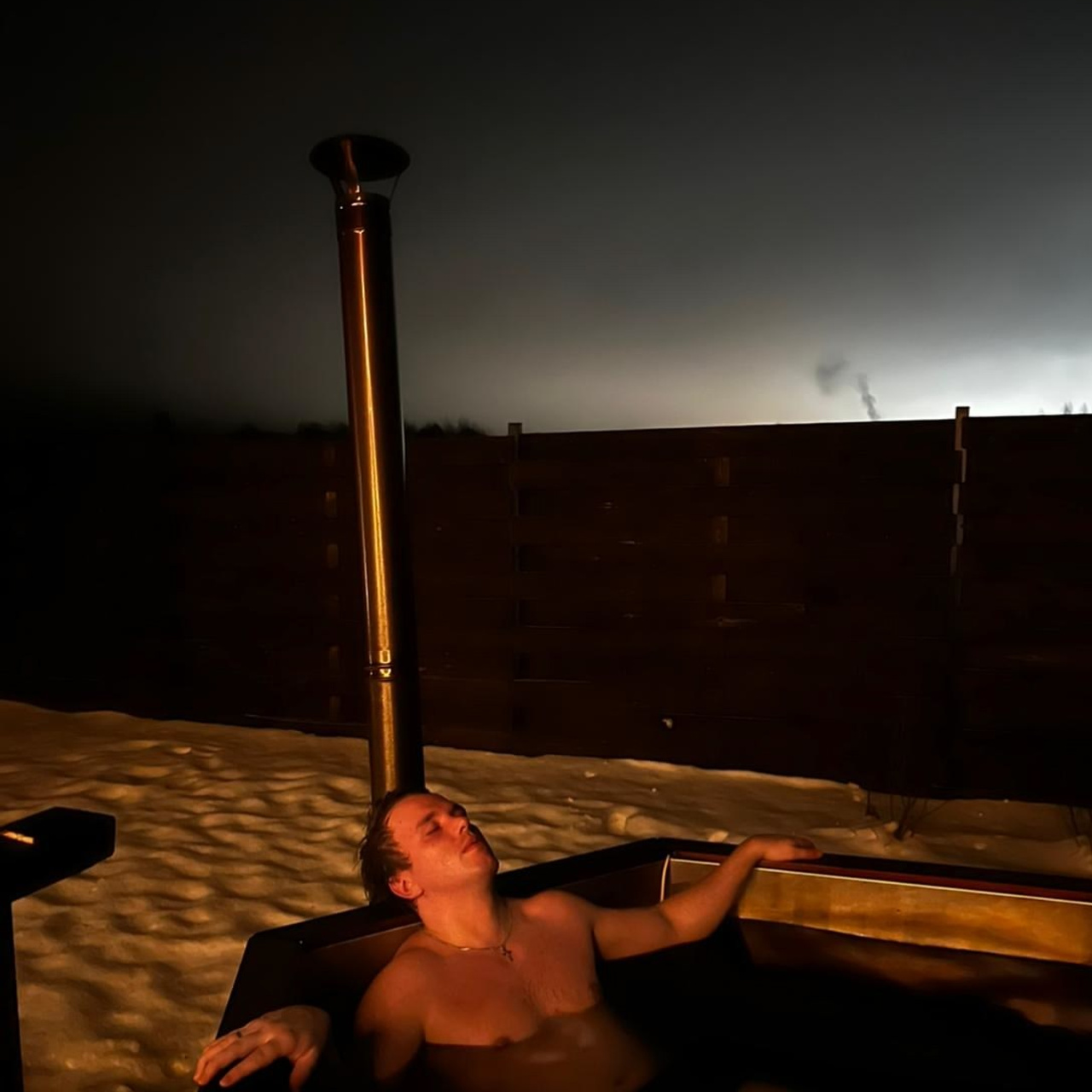 Аренда дома с чаном баней на Новый год - Загородный домик на 6 человек. Коттедж А-фрейм с баней и уличным чаном в Подмосковье - в аренду для отдыха