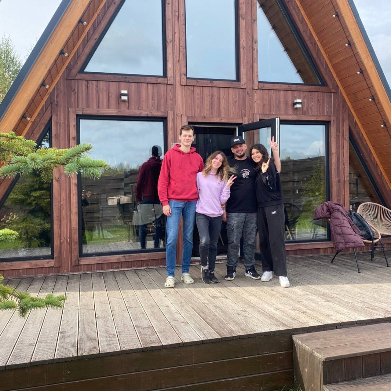 Коттедж А-фрейм с баней и уличным чаном в Подмосковье - в аренду для отдыха