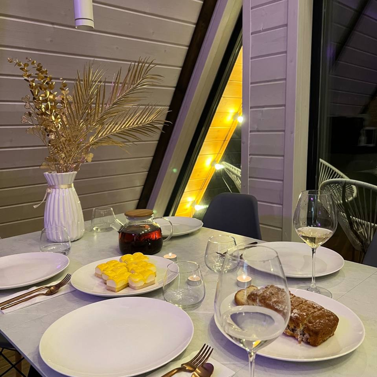 Коттедж А-фрейм с баней и уличным чаном в Подмосковье - в аренду для отдыха