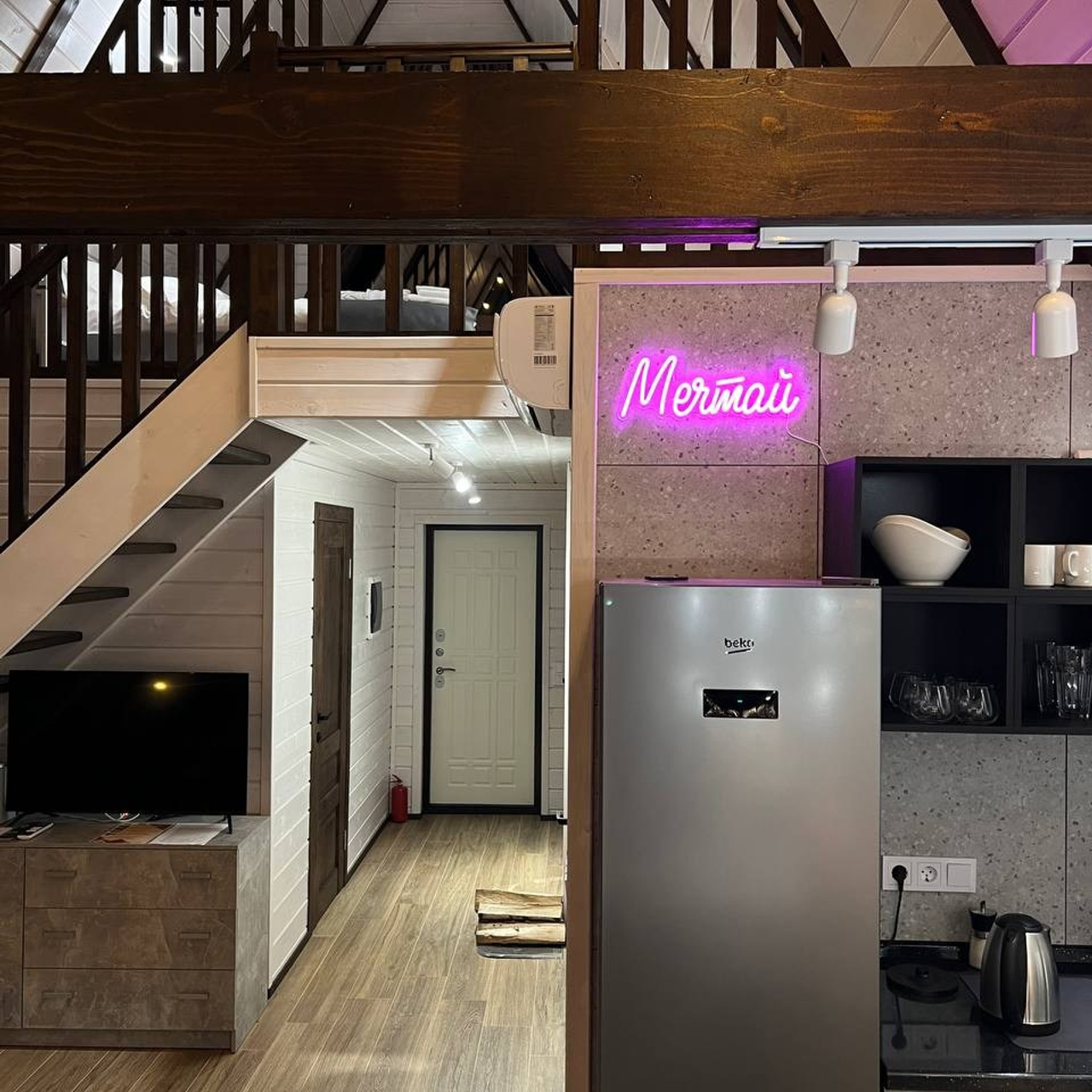 Коттедж А-фрейм с баней и уличным чаном в Подмосковье - в аренду для отдыха