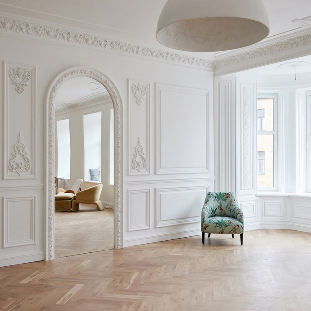 Залы, список студии СПБ. Профессиональный фотограф беременности в СПБ. Стильные фотосессии беременности в стиле минимализм и классическая фотография