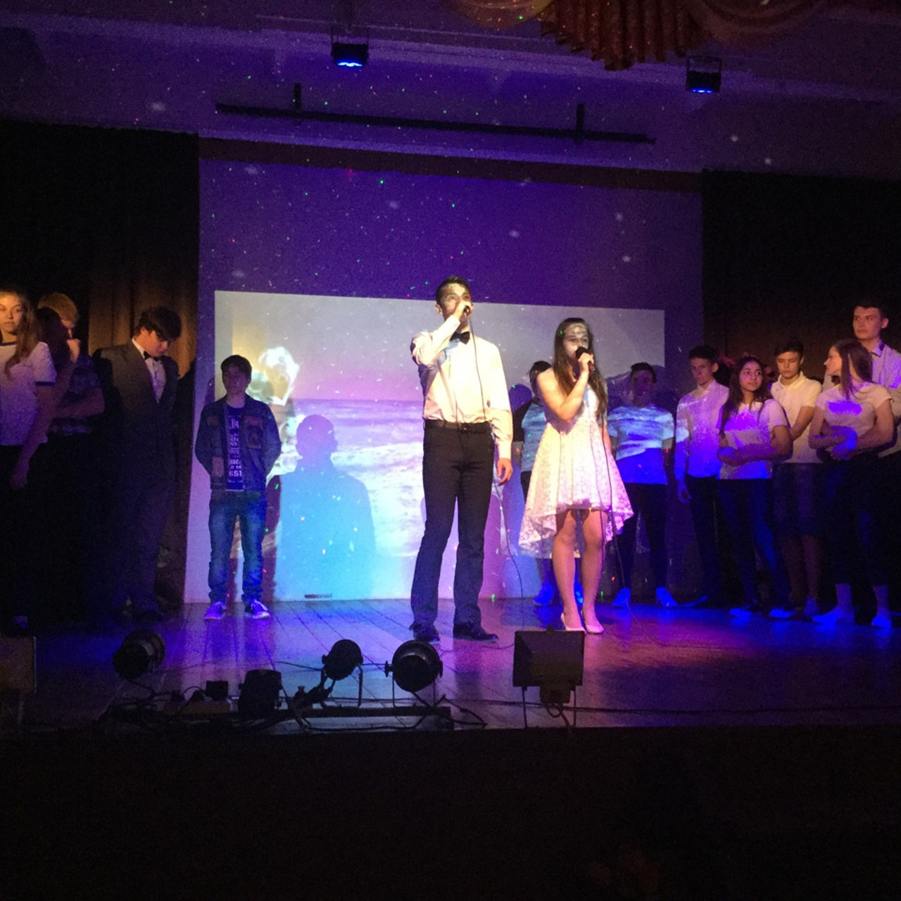 Двенадцать историй о любви