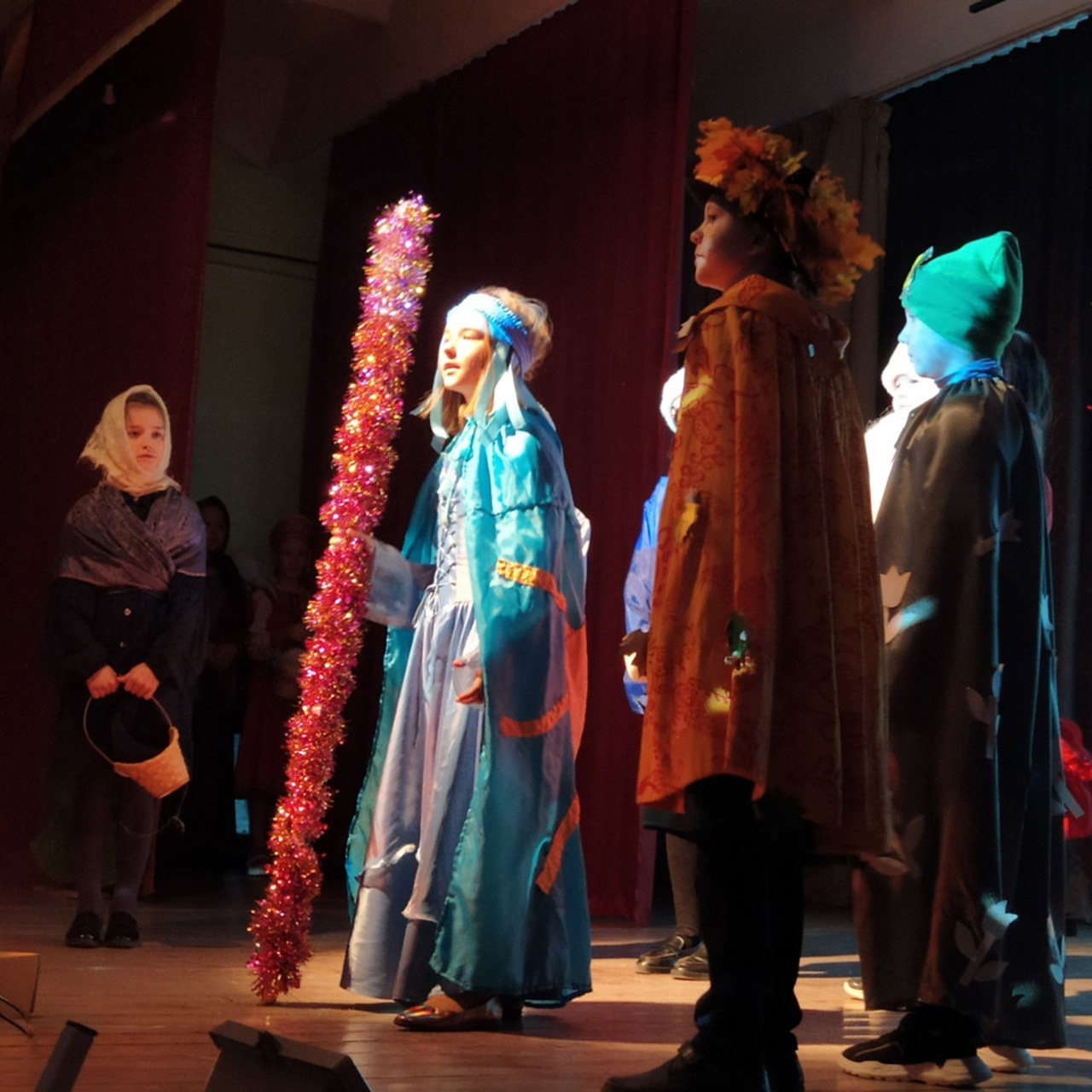 Двенадцать месяцев