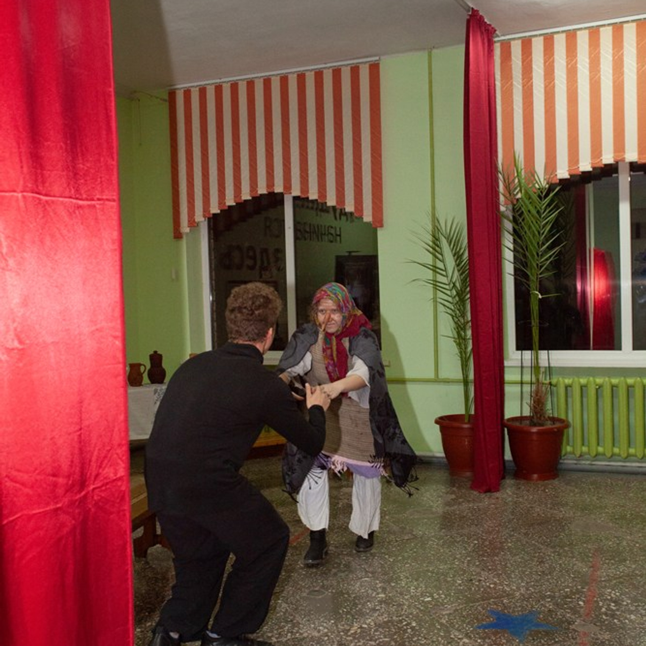 Школьный театр