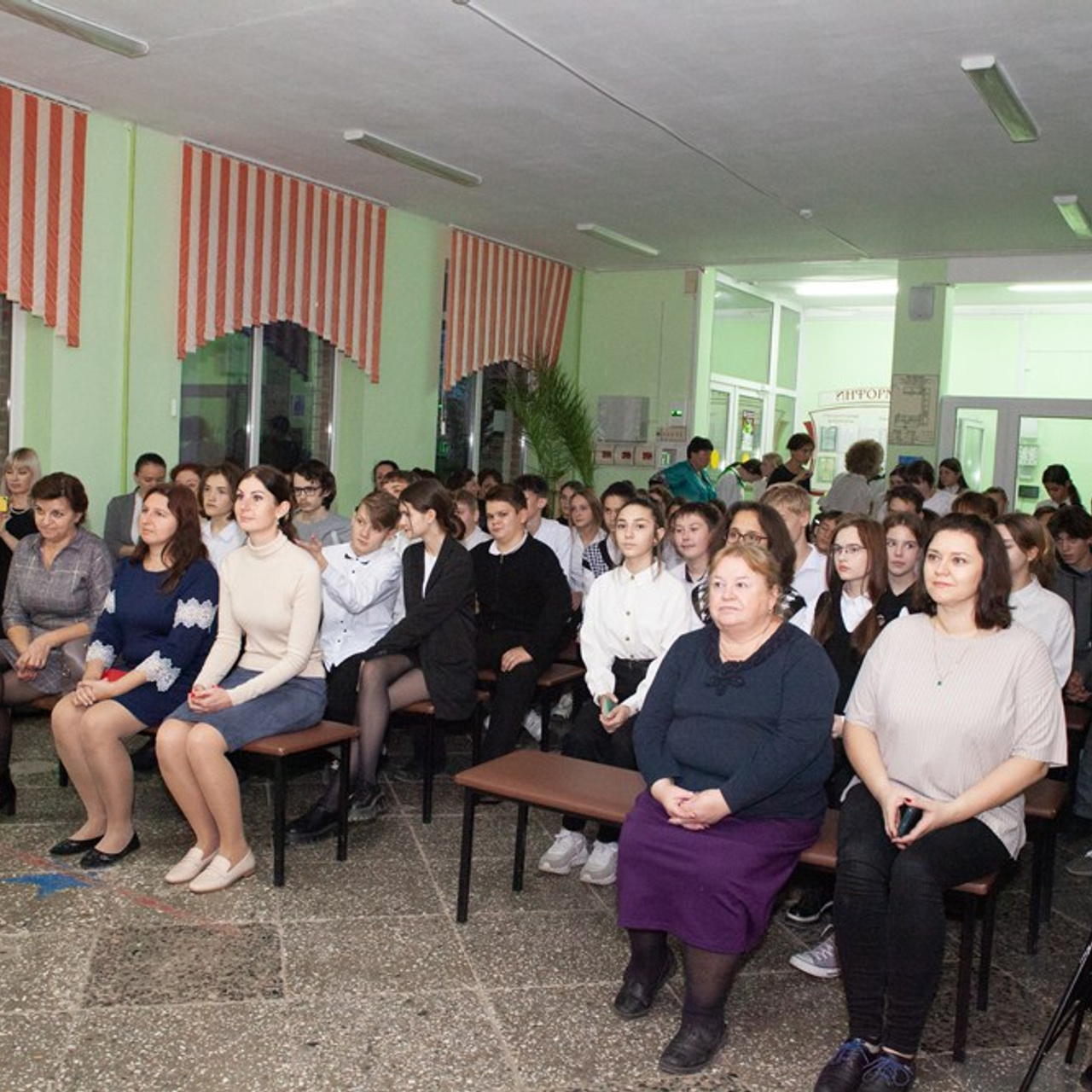 Школьный театр