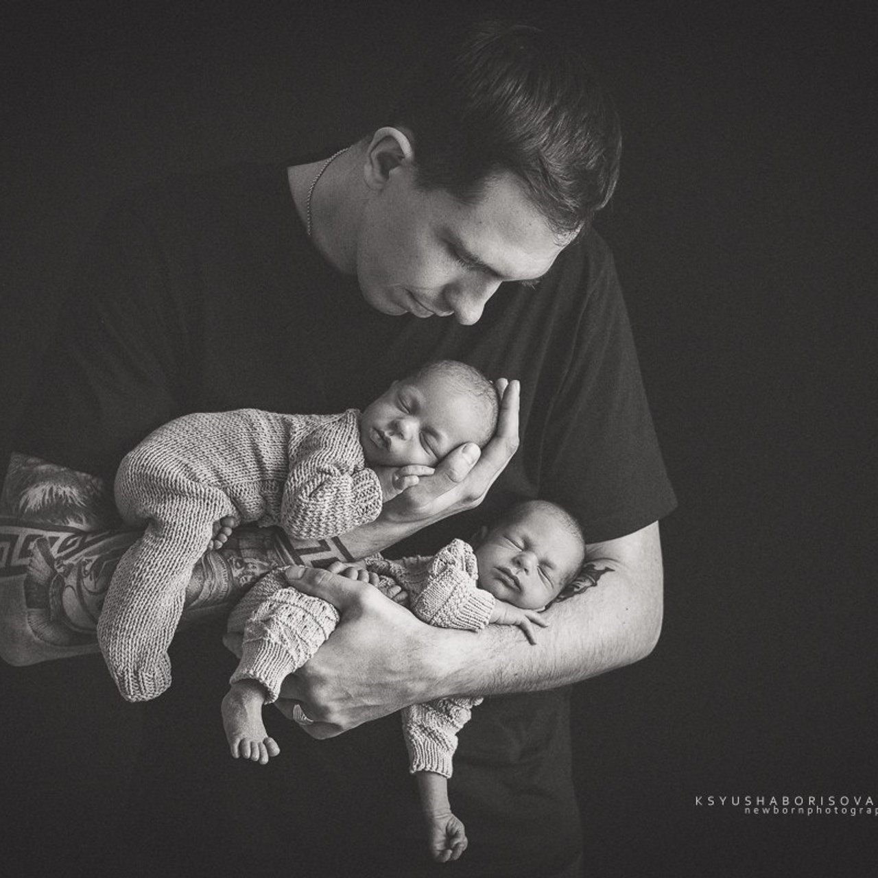 Двойня новорожденные. Фотограф новорожденных в Магнитогорске Ксюша Борисова
