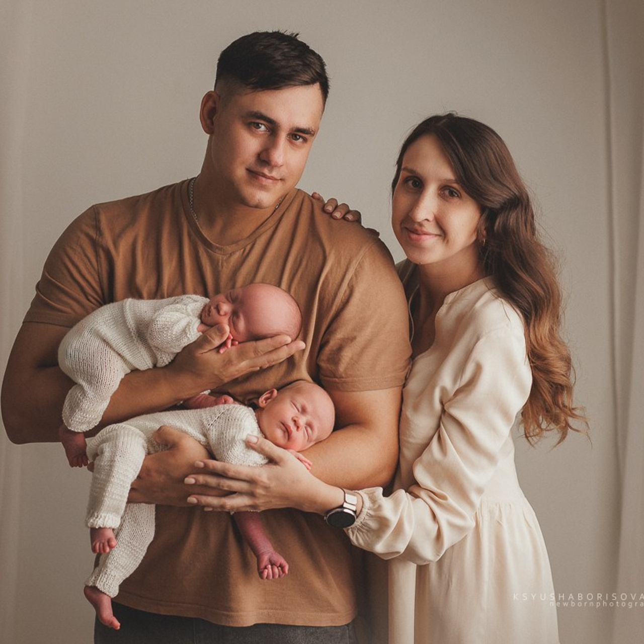 Двойня новорожденные. Фотограф новорожденных в Магнитогорске Ксюша Борисова