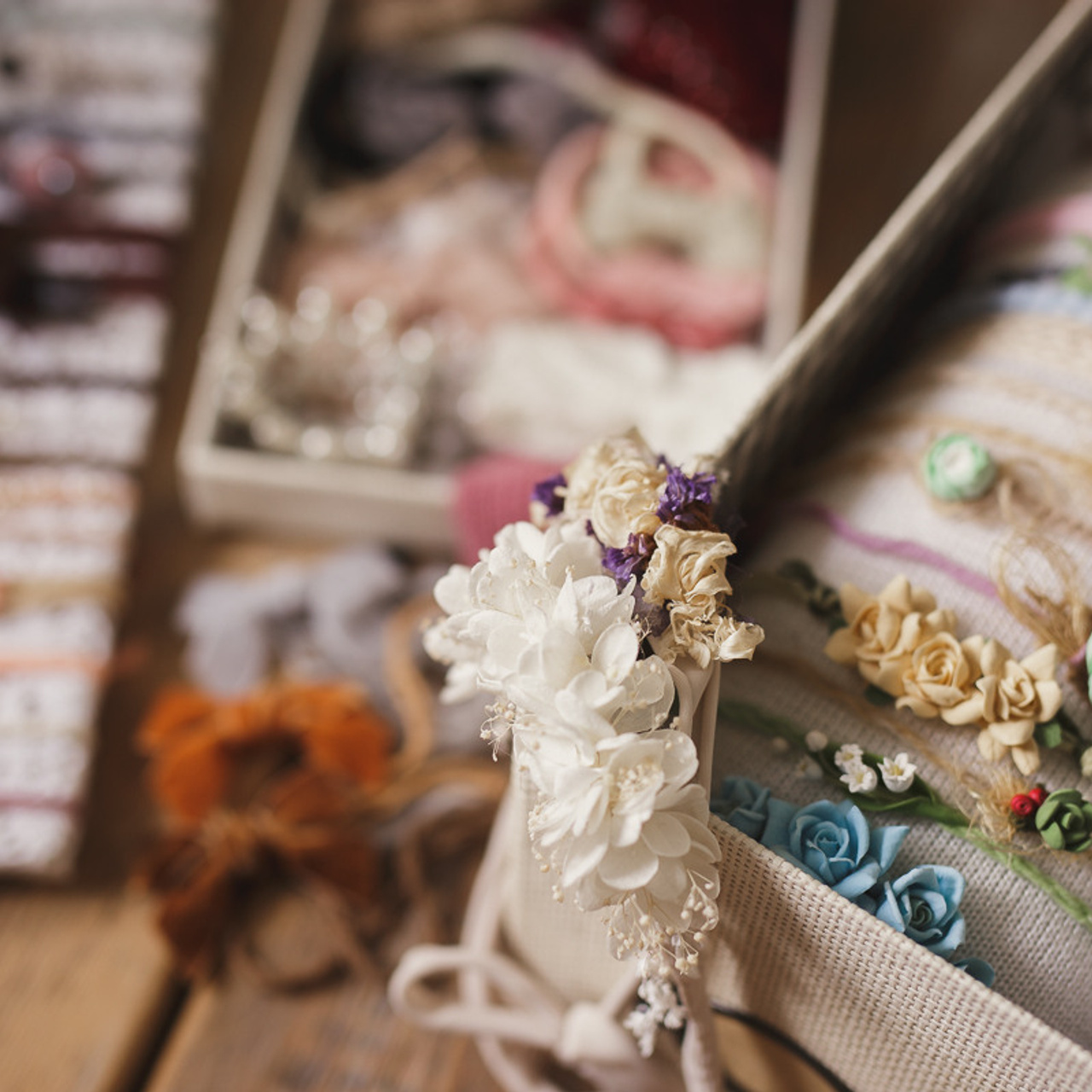 Фотосессия новорождённых в Магнитогорске. Съемка в студии. Фотограф новорожденных в Магнитогорске Ксюша Борисова