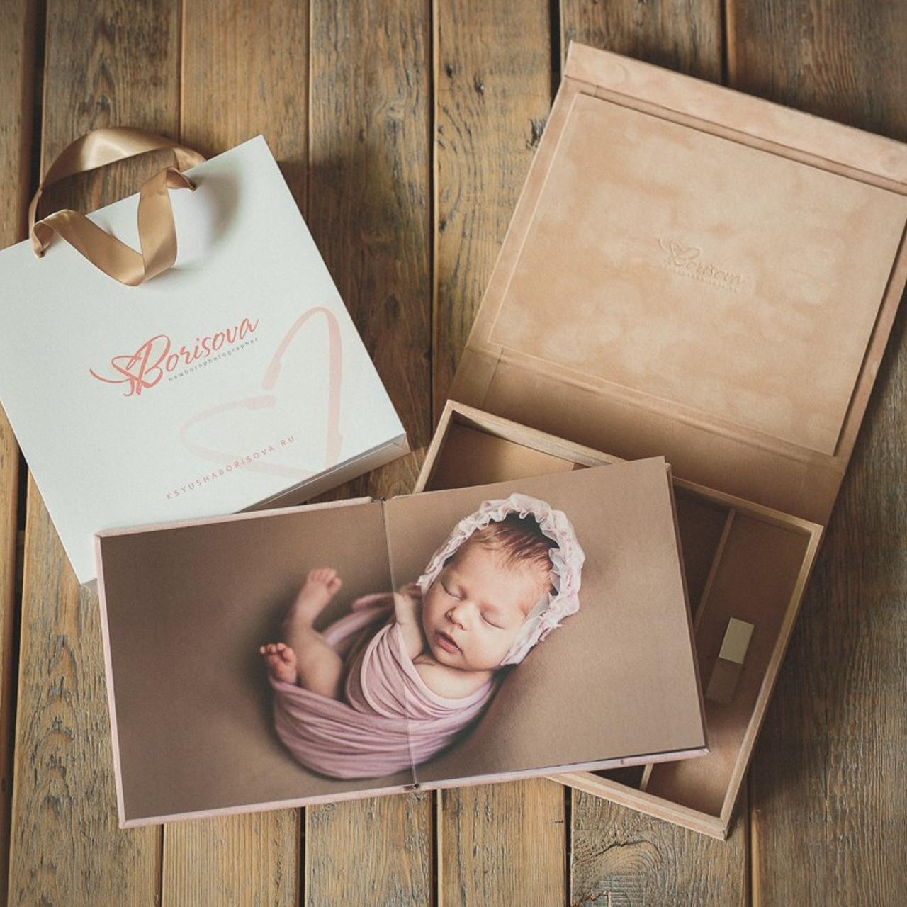 Двойня новорожденные. Фотограф новорожденных в Магнитогорске Ксюша Борисова