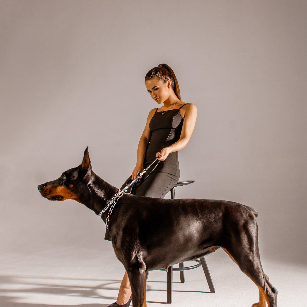 Фотосессия с Доберманом. Фотограф ОСОБЕННЫХ историй в Туле Свищенкова Виктория