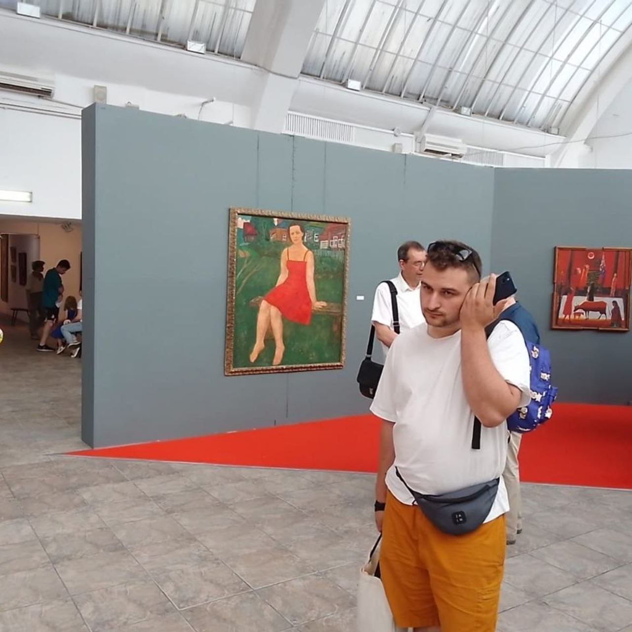 Открытие выставки «СТАРШИЕ ТОВАРИЩИ» в Московском Доме Художников на Кузнецком мосту 11