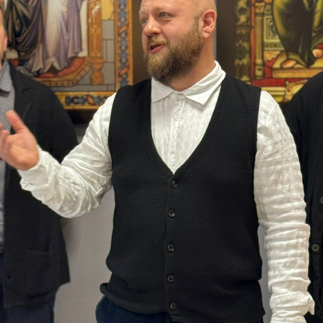 художник Владимир Михайлов