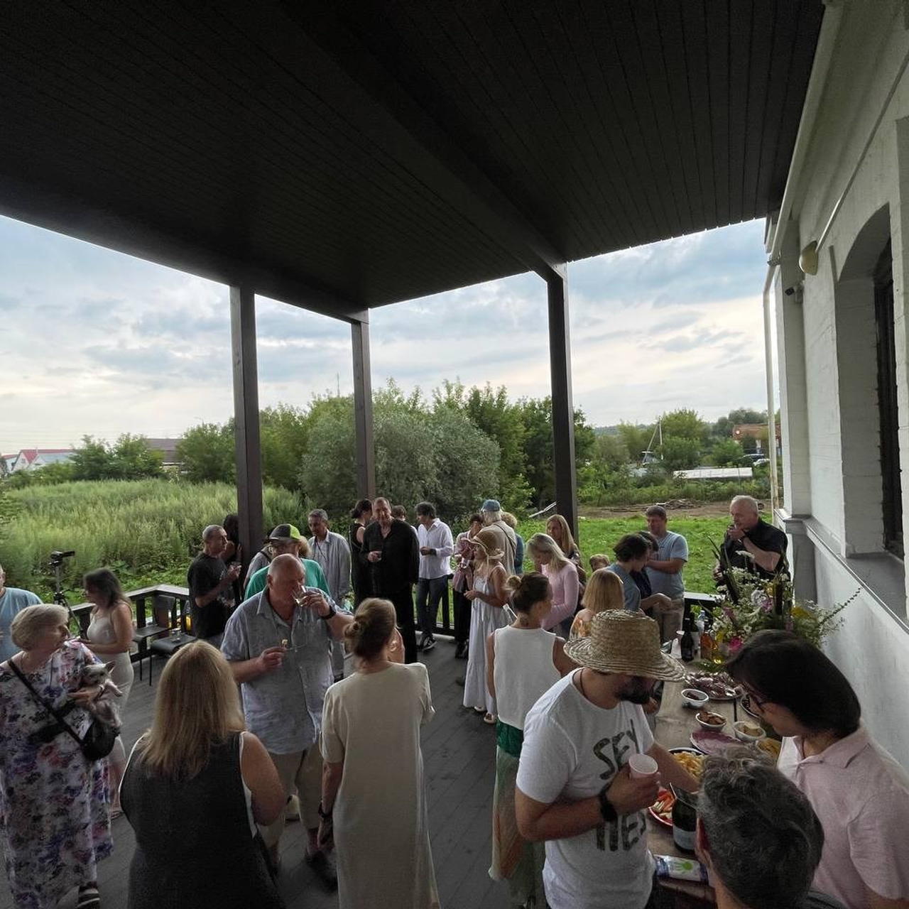 / ТОЛЬКО ИСКУССТВО /. Ассоциация художников монументалистов г. Москва