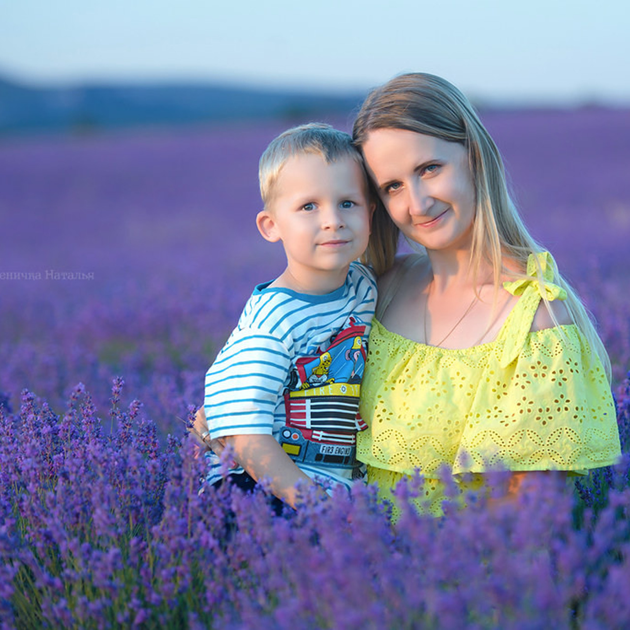 Фотосъемка для маркетплейсов в лаванде. Фотосессия в Лавандовом поле в Тургеневке