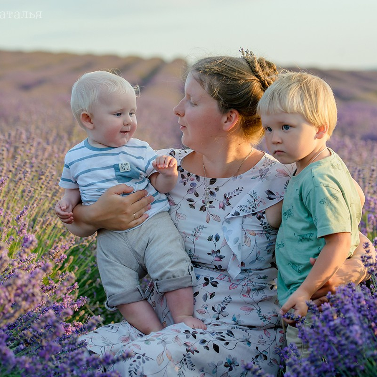 Фотограф в Тургеневке в лаванде
