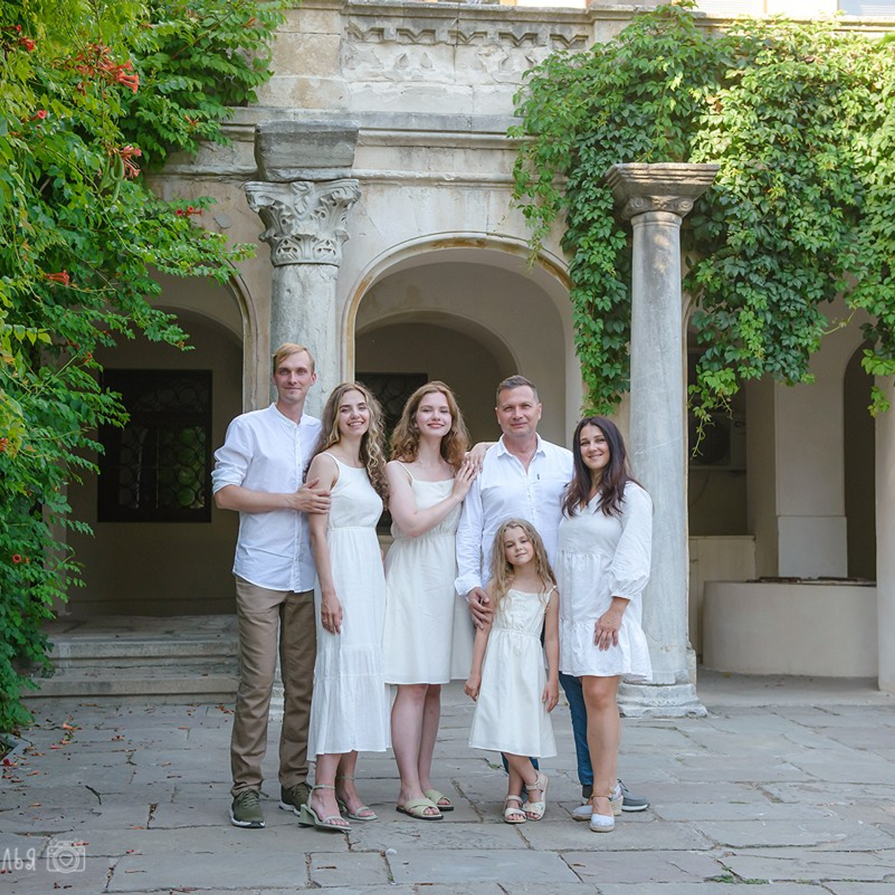 Фотограф Севастополе, ЮБК, Форосе.  Фотосессия на Херсонесе для большой семьи