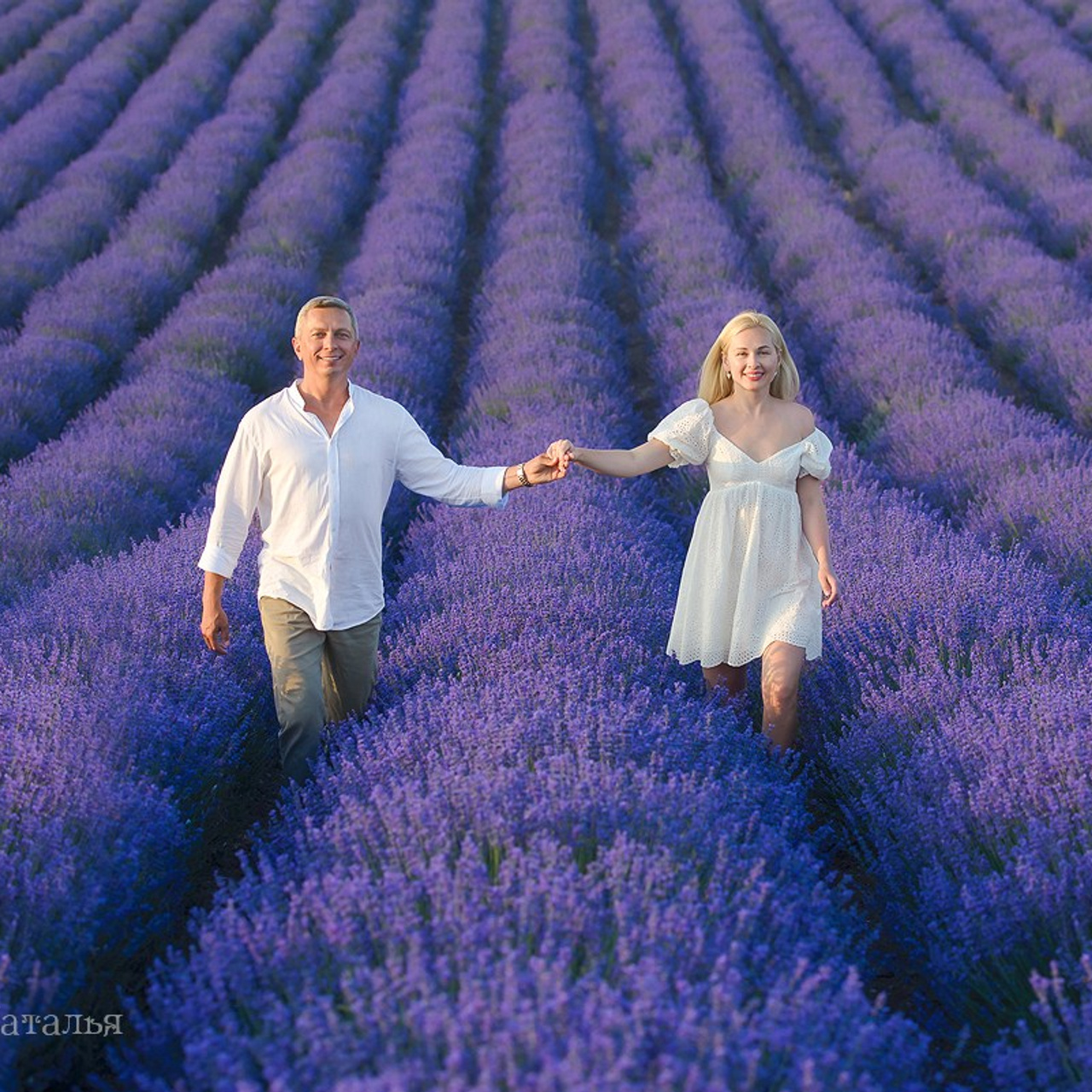 Фотограф Севастополь. Фотосессия в лаванде в Крыму в Тургеневке
