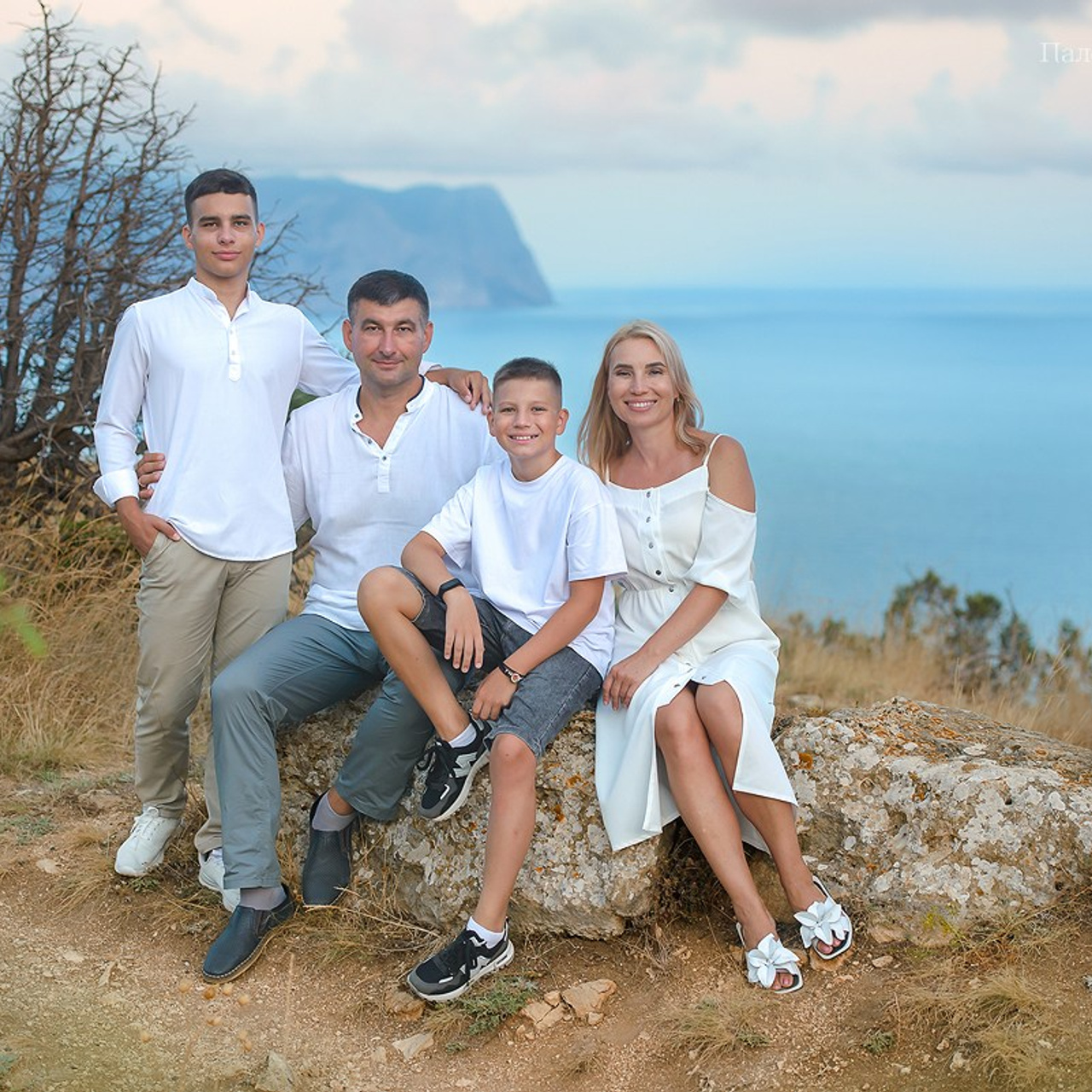 Фотограф в Севастополе. Фотосессия  на мысе Фиолент